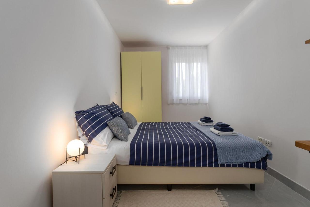 Apartment Sky By Seeadria Agency Novigrad Istria Exterior foto